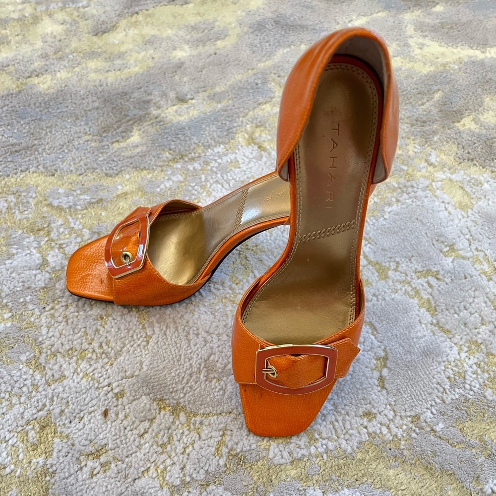 Tahari peep toe heels in orange patent leather